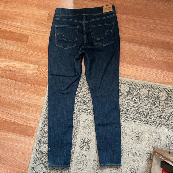 Levi Strauss Size 10 Pull On Super Skinny Jeans - Picture 4 of 7